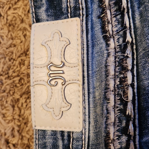 Miss Me Mid-Rise Easy Crop - Picture 12 of 12